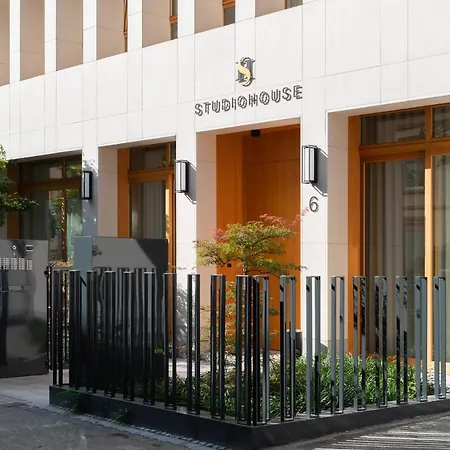 公寓式酒店 Studiohouse Frankfurt *