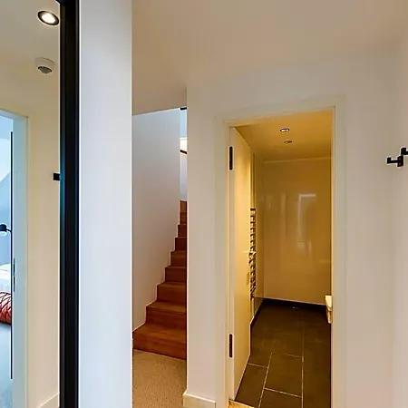 Studiohouse Frankfurt アパートホテル