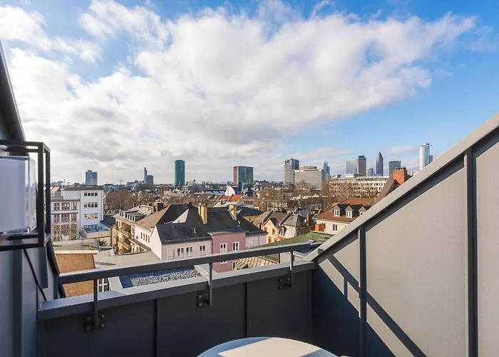 Studiohouse Frankfurt 4*