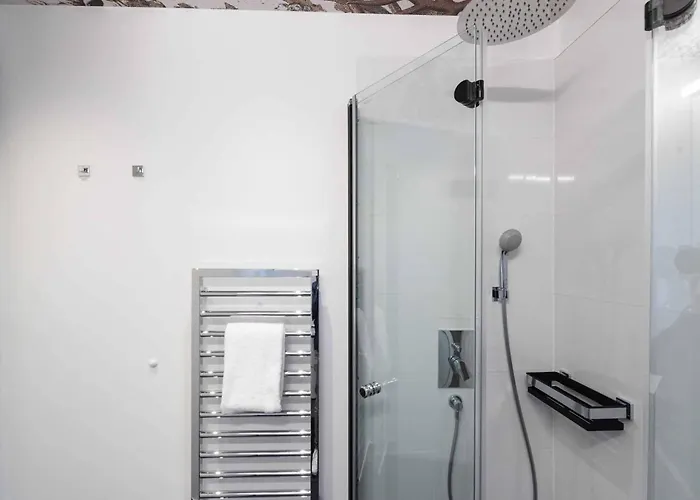 Studiohouse Frankfurt 4*